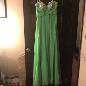 Gigi prom dress size 10